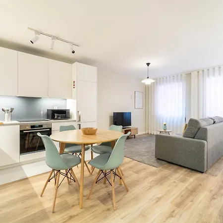On The Square Studio - City Center By House And People Braga Exterior photo