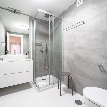 On The Square Studio - City Center By House And People Braga Exterior photo